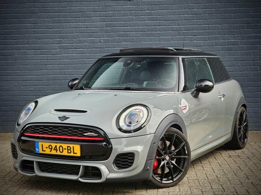MINI Cooper - Afbeelding 1 van 21