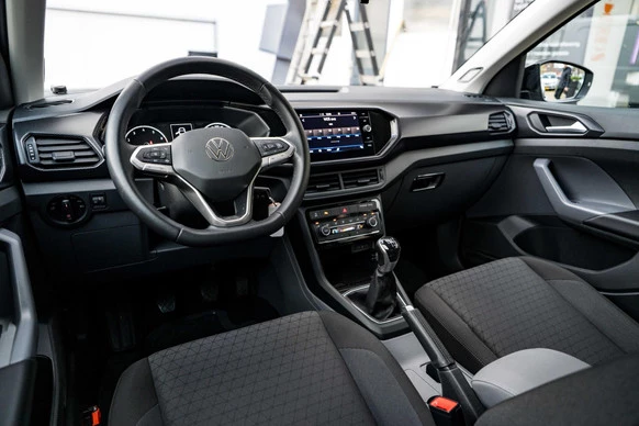 Volkswagen T-Cross - Afbeelding 16 van 30