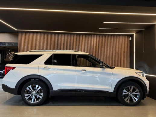 Ford Explorer - Afbeelding 16 van 30