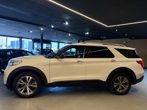 Ford Explorer - Afbeelding 17 van 30