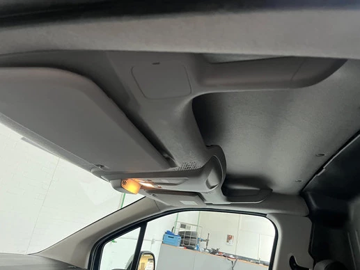 Opel Combo - Afbeelding 28 van 30