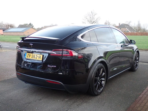 Tesla Model X - Afbeelding 4 van 30