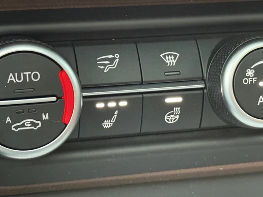 Alfa Romeo Stelvio - Afbeelding 18 van 30