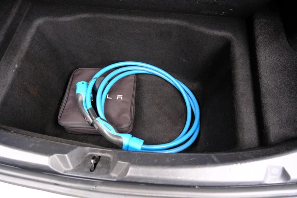 Tesla Model 3 - Afbeelding 11 van 30