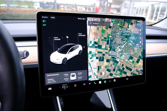 Tesla Model 3 - Afbeelding 26 van 30