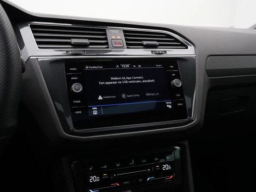 Volkswagen Tiguan - Afbeelding 10 van 30