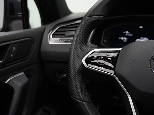 Volkswagen Tiguan - Afbeelding 13 van 30