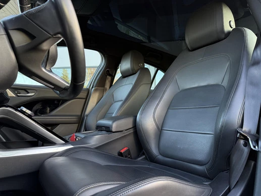 Jaguar I-PACE - Afbeelding 8 van 28