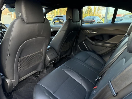 Jaguar I-PACE - Afbeelding 13 van 28
