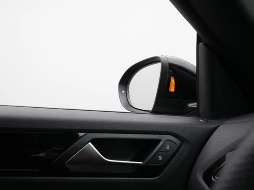 Volkswagen T-Roc - Afbeelding 26 van 30