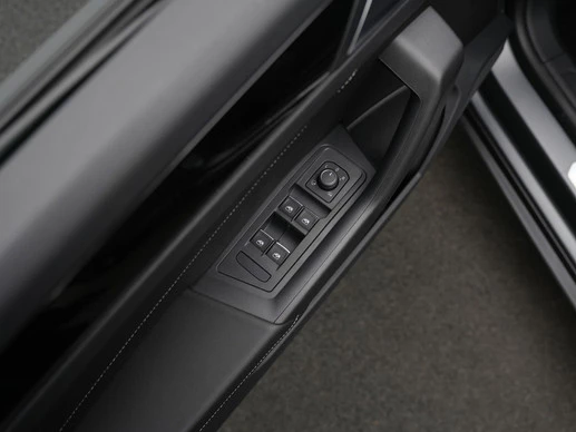 Volkswagen T-Roc - Afbeelding 30 van 30