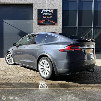 Tesla Model X - Afbeelding 8 van 24