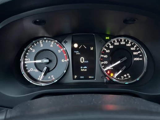 Toyota Hilux - Afbeelding 8 van 30