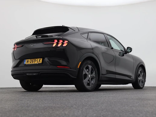 Ford Mustang Mach-E - Afbeelding 16 van 30