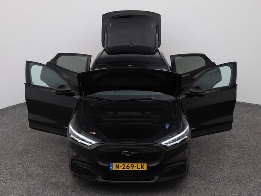 Ford Mustang Mach-E - Afbeelding 26 van 30