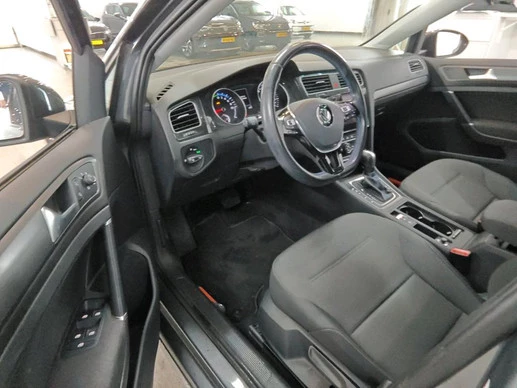 Volkswagen e-Golf - Afbeelding 4 van 15
