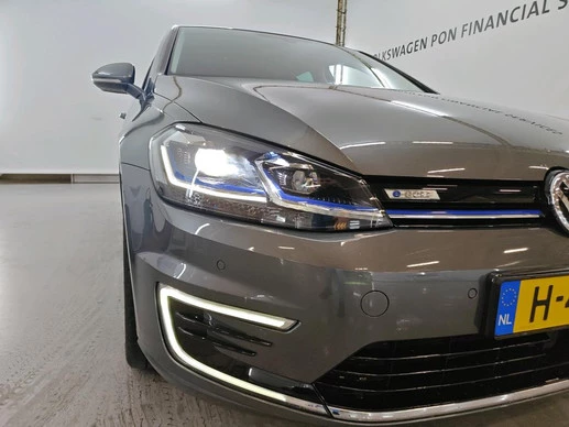 Volkswagen e-Golf - Afbeelding 12 van 15