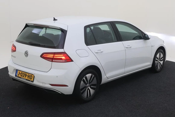 Volkswagen e-Golf - Afbeelding 8 van 17