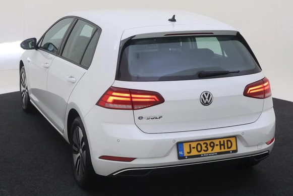 Volkswagen e-Golf - Afbeelding 9 van 17