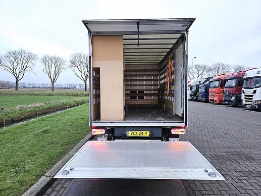 Mercedes-Benz Sprinter - Afbeelding 15 van 18