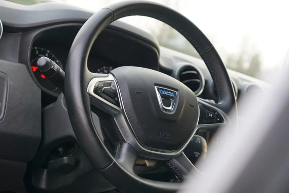 Dacia Duster - Afbeelding 3 van 30