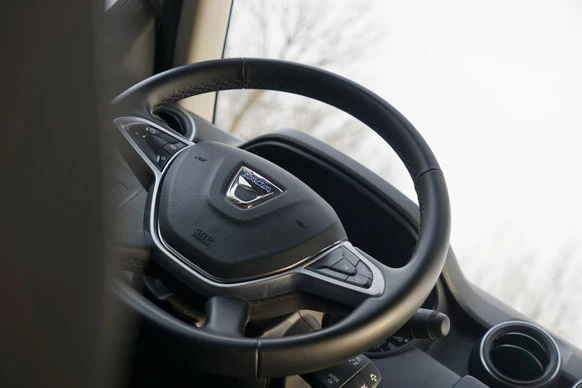 Dacia Duster - Afbeelding 18 van 30