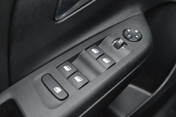 Opel Corsa-e - Afbeelding 28 van 30