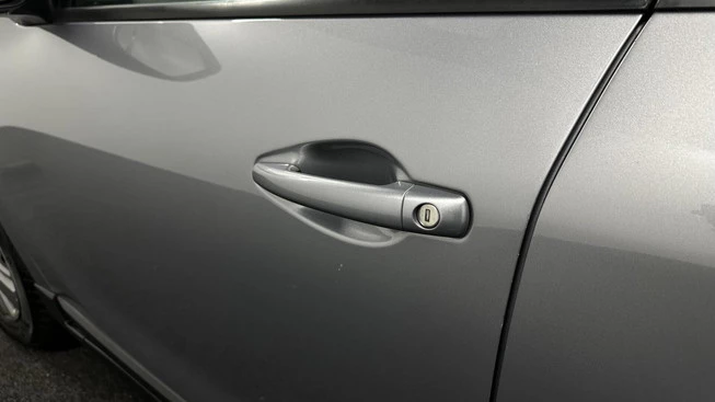 Peugeot 2008 - Afbeelding 17 van 30