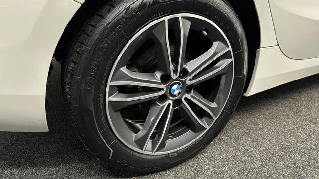 BMW 1 Serie - Afbeelding 15 van 30