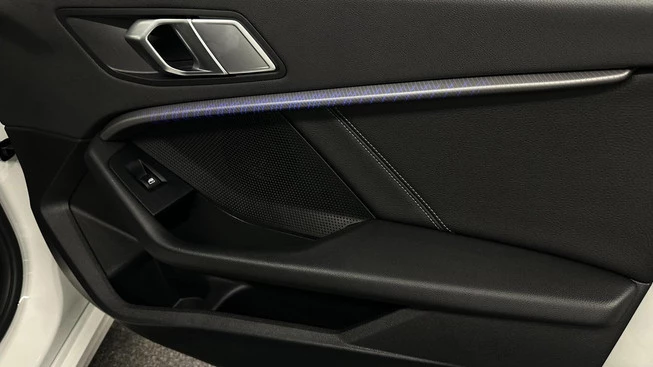 BMW 1 Serie - Afbeelding 17 van 30