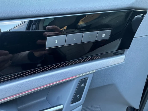 Volkswagen Touareg - Afbeelding 10 van 30