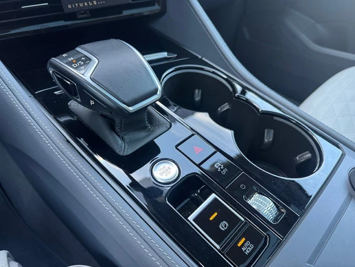 Volkswagen Touareg - Afbeelding 13 van 30