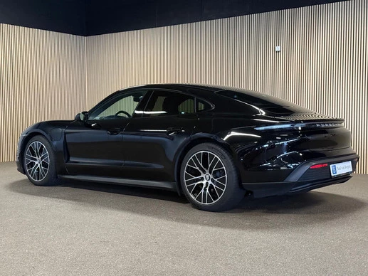 Porsche Taycan - Afbeelding 6 van 30