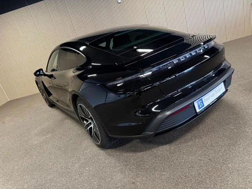 Porsche Taycan - Afbeelding 9 van 30