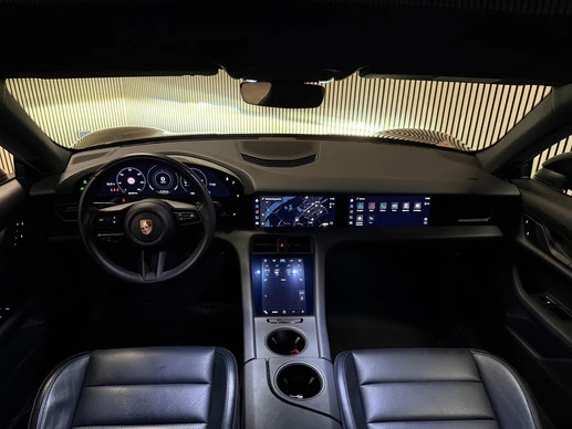 Porsche Taycan - Afbeelding 14 van 30