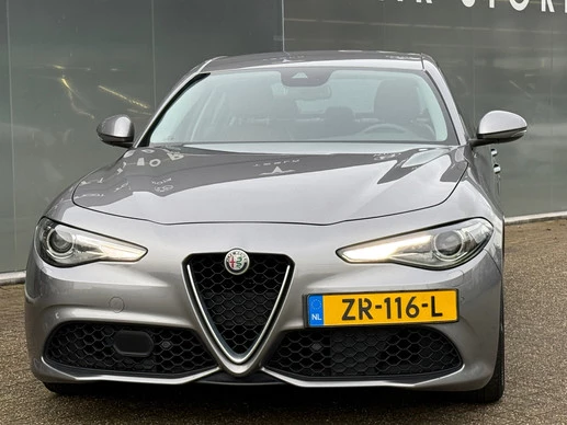 Alfa Romeo Giulia - Afbeelding 6 van 30