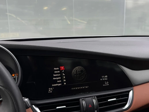 Alfa Romeo Giulia - Afbeelding 14 van 30