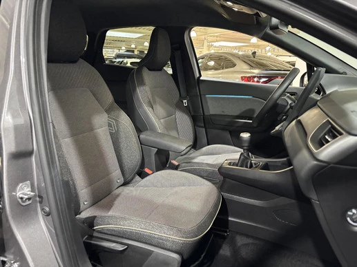 Renault Captur - Afbeelding 17 van 30