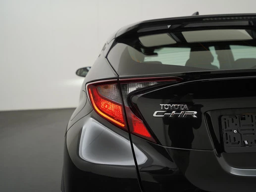 Toyota C-HR - Afbeelding 25 van 30