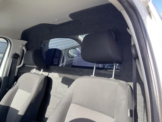 Volkswagen Amarok - Afbeelding 16 van 24