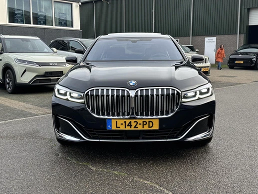 BMW 7 Serie - Afbeelding 3 van 30