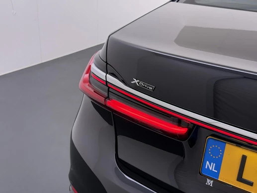 BMW 7 Serie - Afbeelding 9 van 30