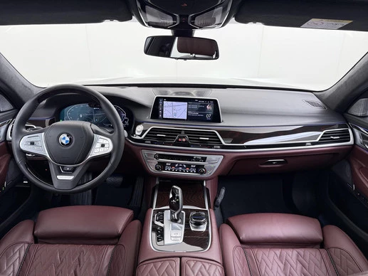 BMW 7 Serie - Afbeelding 28 van 30