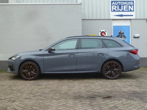 CUPRA Leon Sportstourer - Afbeelding 8 van 30