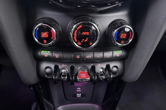 MINI Cooper Cabrio - Afbeelding 28 van 30