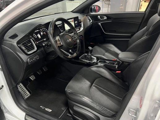 Kia ProCeed - Afbeelding 21 van 30