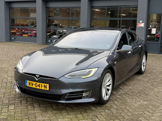 Tesla Model S - Afbeelding 1 van 27
