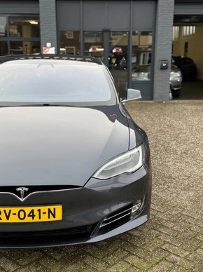 Tesla Model S - Afbeelding 3 van 27