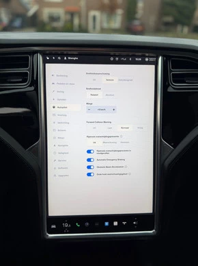 Tesla Model S - Afbeelding 21 van 27
