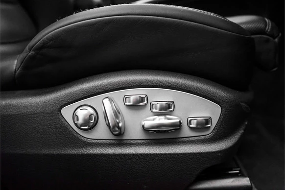 Porsche Macan - Afbeelding 29 van 30